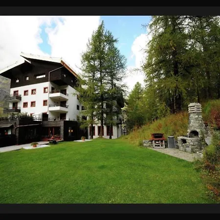 Апартаменты Cervinia View *